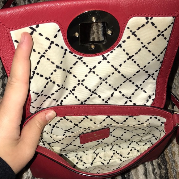 KATE SPADE 🍓 - Picture 4 of 6